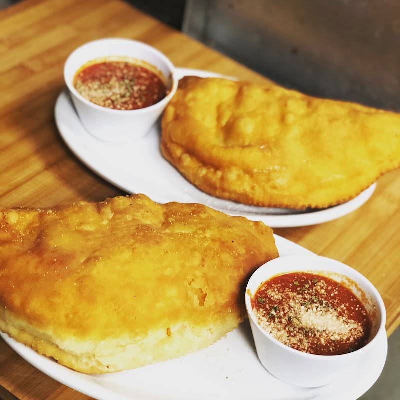 Bertollis River Pizza